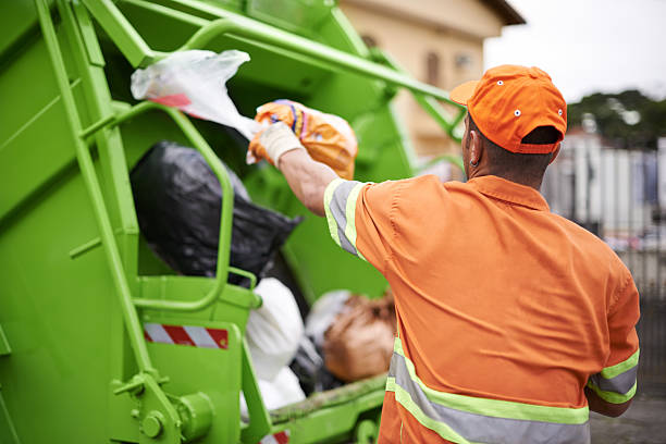 Best Construction Debris Removal  in Fostoria, OH